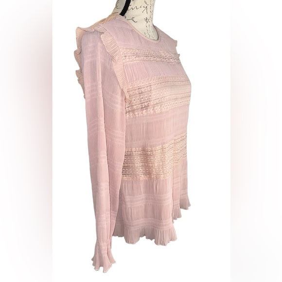 Velvet by Graham & Spencer Blouse - Picture 6 of 7